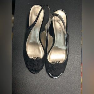 Karen Scott peep-toe pumps